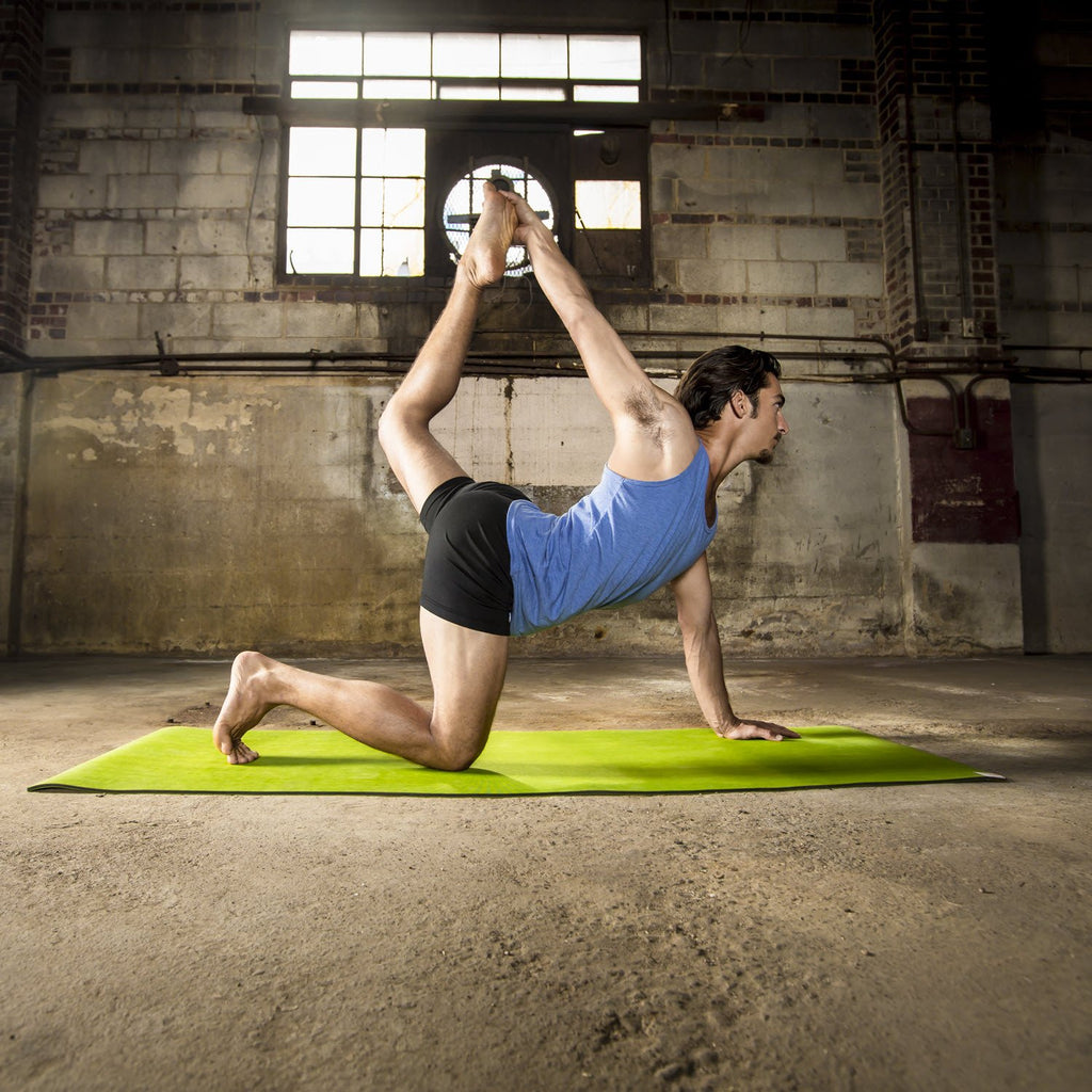  Athletic Yoga: Yoga for Runners DVD with Matt Giordano green mat