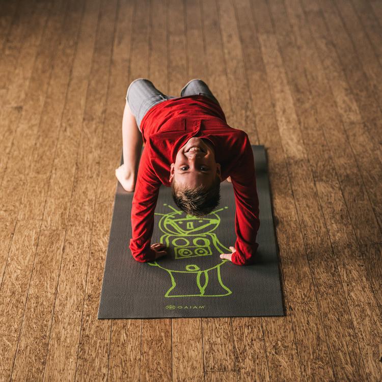 Kids Roboto Yoga Mat (Three Millimeter) 