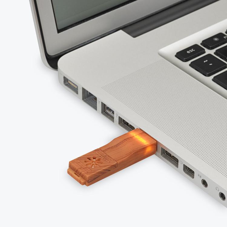 Gaiam Relax USB Aromatherapy Diffuser in Computer